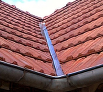 Étanchéité toiture - ARCHE - Traitement charpente et toiture - Aix